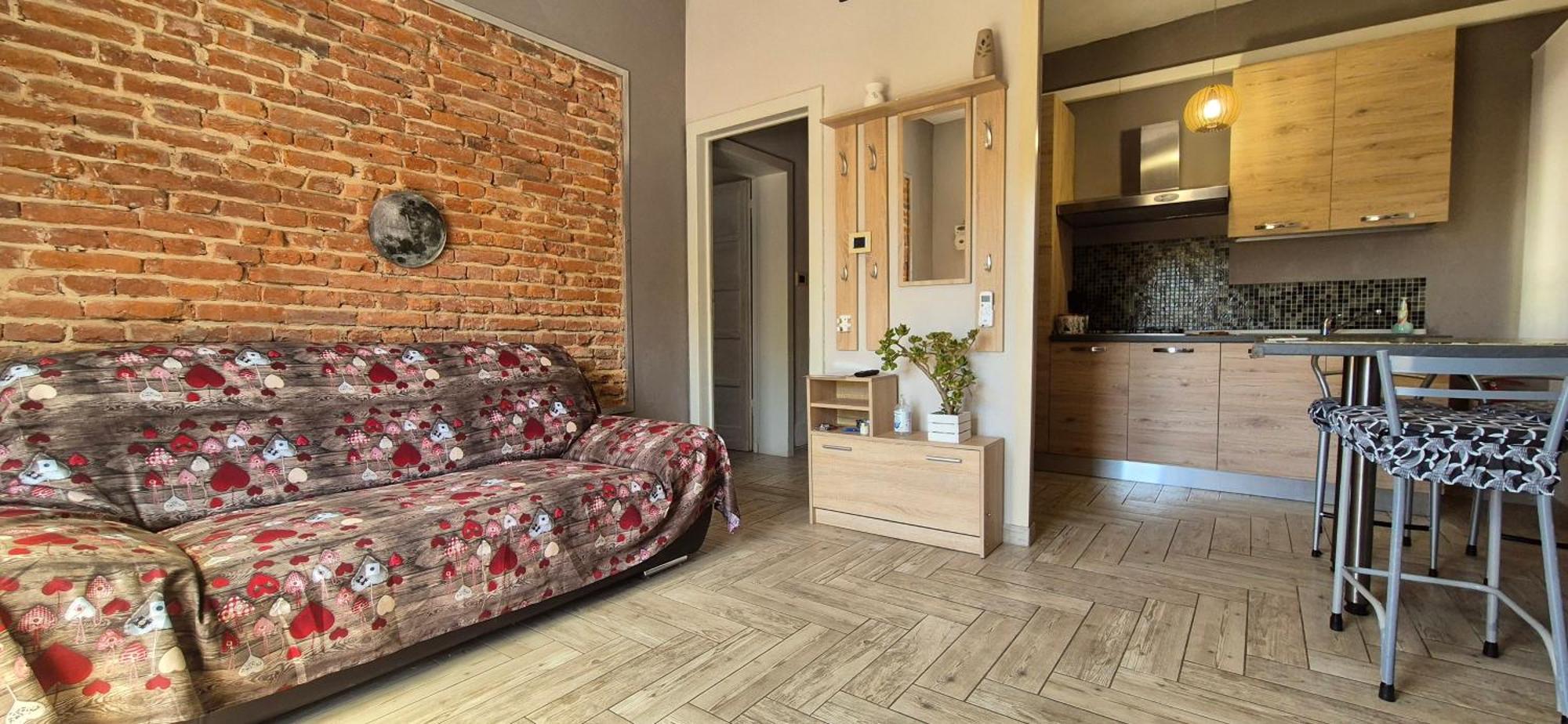 Piero'S Apartment Карбонія Екстер'єр фото