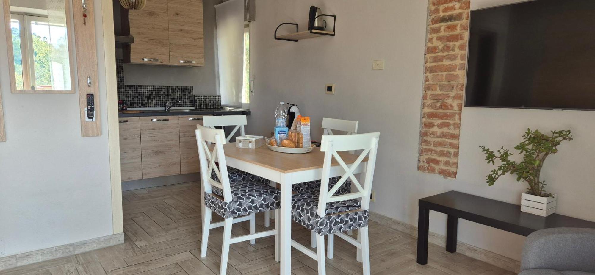 Piero'S Apartment Карбонія Екстер'єр фото